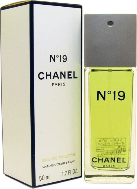 chanel no 19 perfume uk